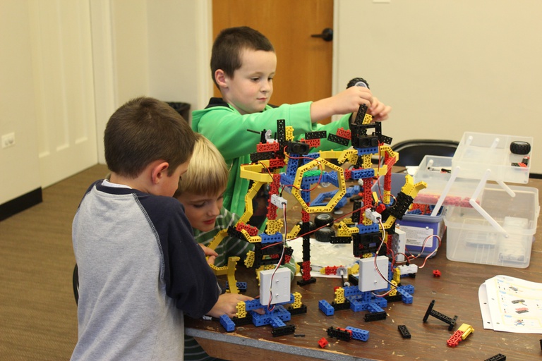 Battle Robots @ Emmerson Community Center - Newton (2024-08-19 - 2024-08-23)